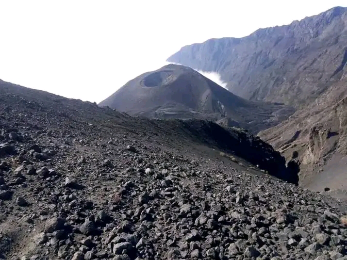 3 Days Mount Meru Trekking 